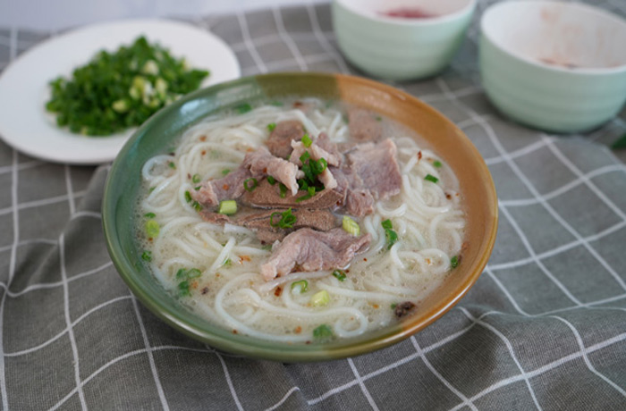 泸西原味汤粉王培训